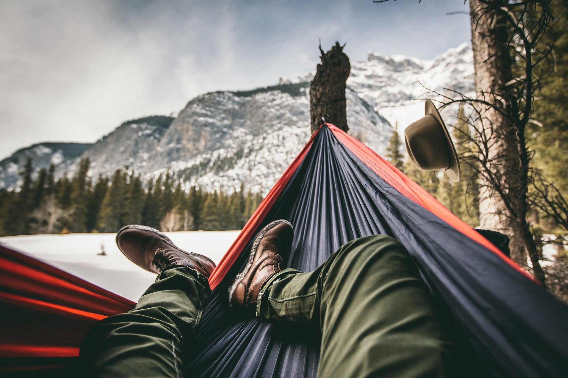 Why I Use Scents to Help Me Sleep